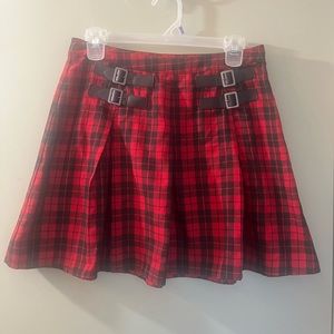 Hot Topic Plaid Skirt - Size Medium